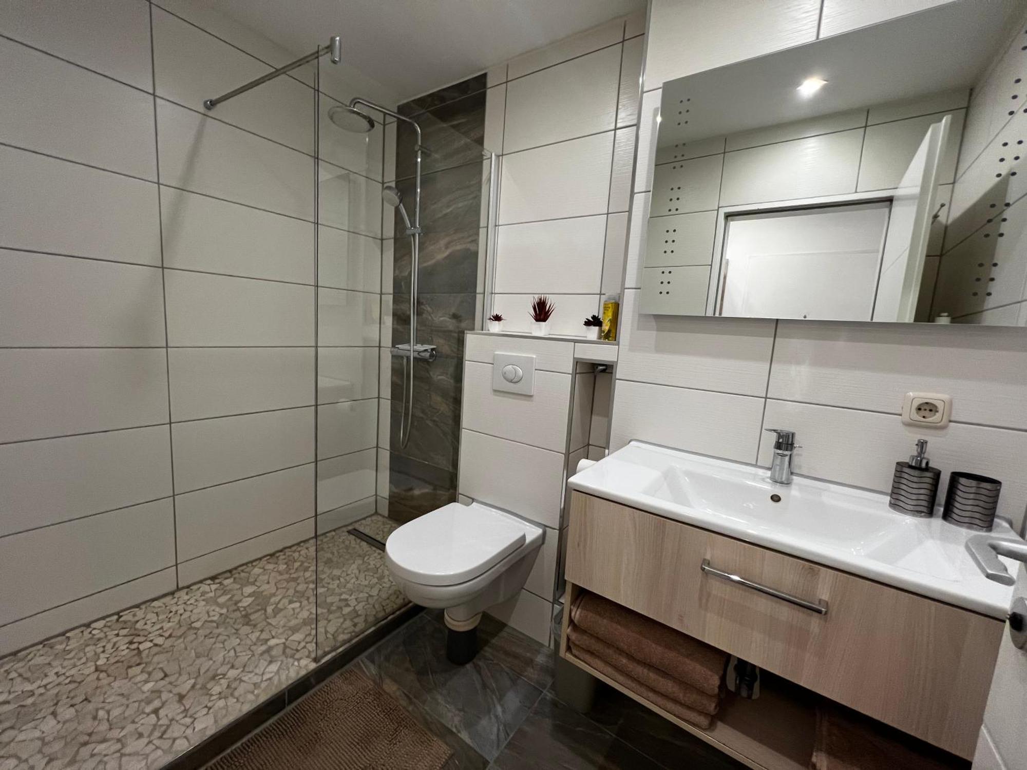 Modern Apartment Augsburg Bagian luar foto