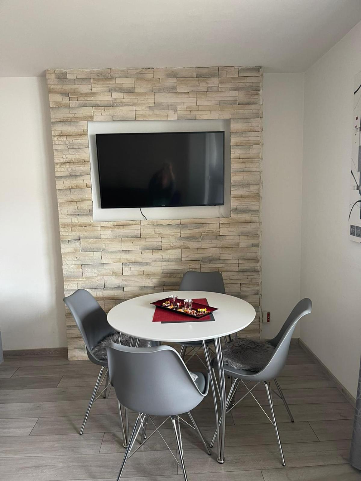 Modern Apartment Augsburg Bagian luar foto